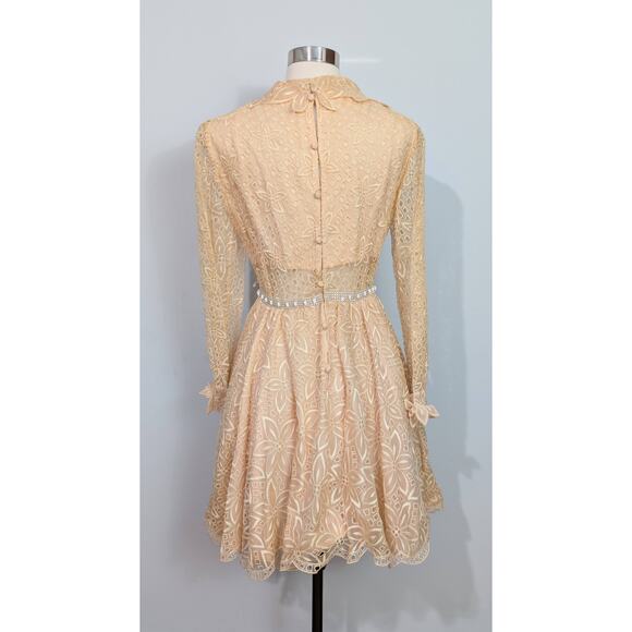 50s/60s Lace Midriff Dress with Rhinestone Waist - Picture 4 of 6
